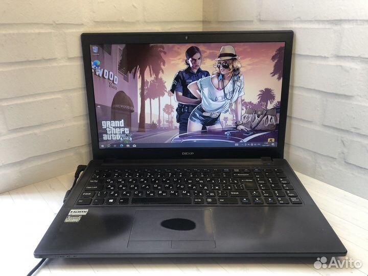 Игровой ноутбук i5/2 видеокарты