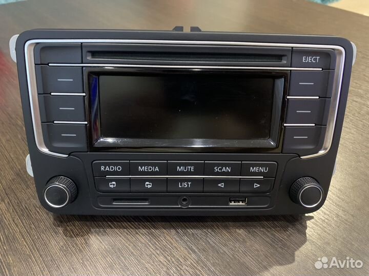 Магнитола RCD 320