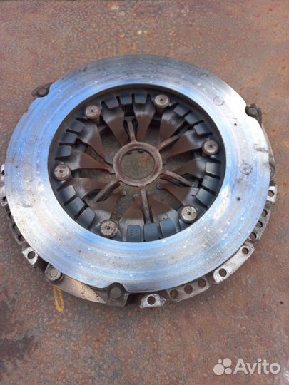 Маховик Сцепление Фольксваген Пассат Б6 2.0 FSI BV