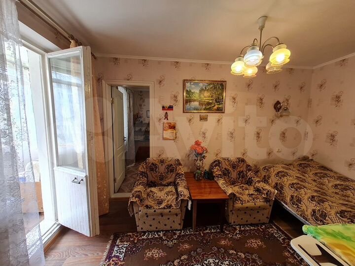 2-к. квартира, 34 м², 3/5 эт.