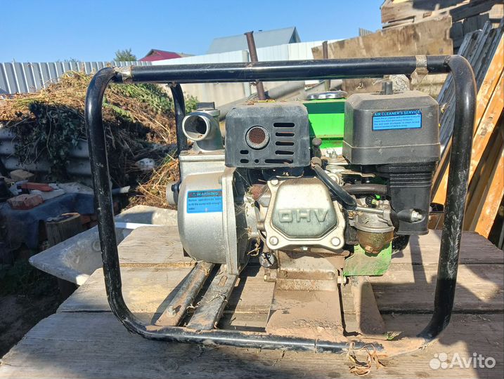 Водяной насос бензиновый