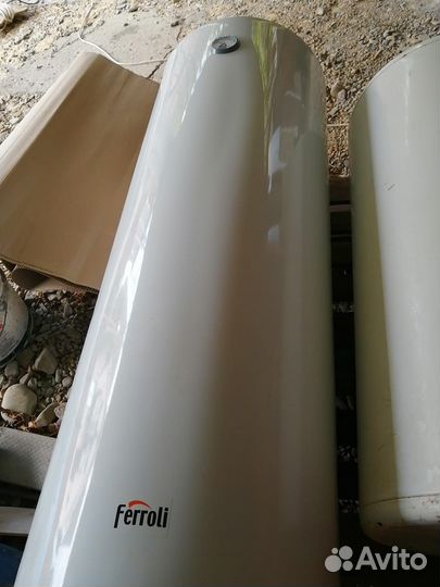 Водонагреватели электрические на 90л и на 150л