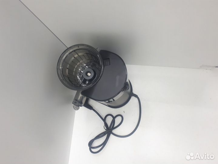 Соковыжималка Kitfort кт-1118