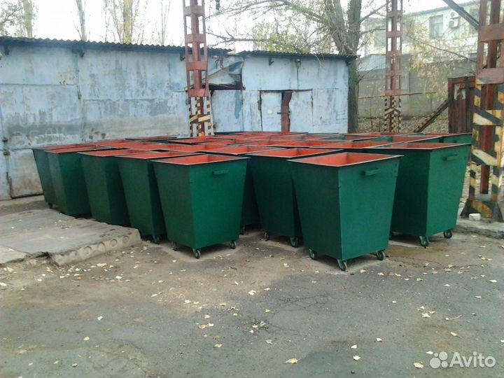 Мусорные баки контейнеры