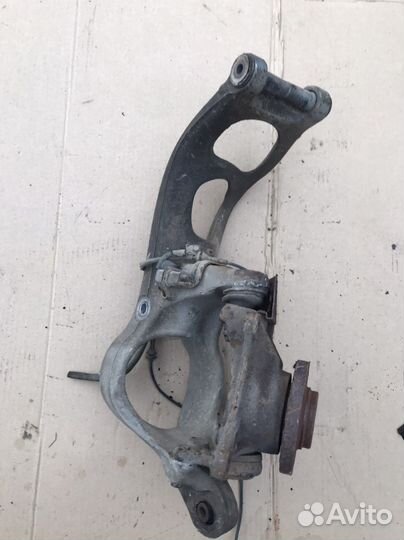 Рычаг подвески передний левый Peugeot 407