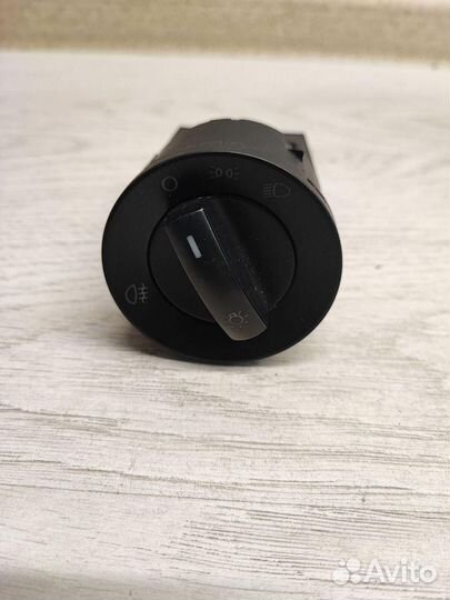 Переключатель света Volkswagen Touran1