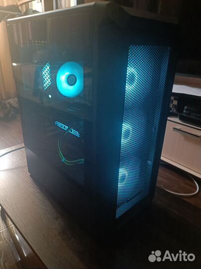 Игровой компьютер r5 2600x/ 1660super/ 16gb ddr4