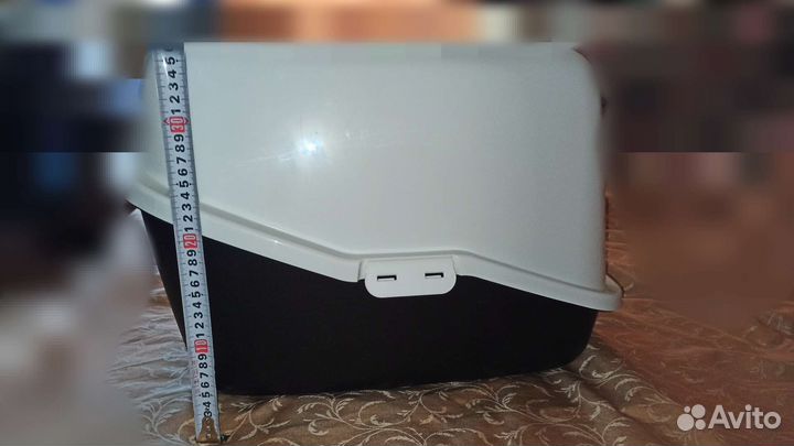 Туалет- домик для кошек б/у