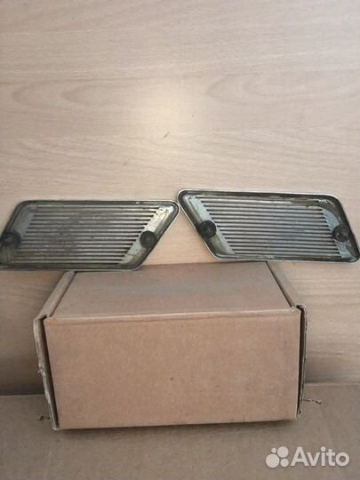 Хром решетки задних стоек ваз 2103