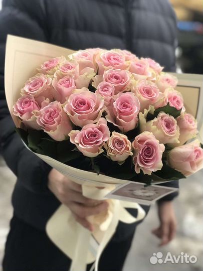 Букет 25 роз/ Доставка