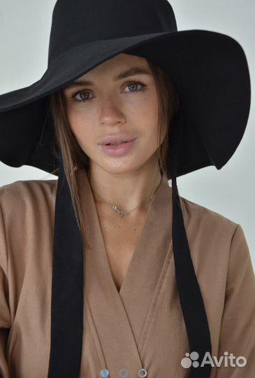 Шляпа бренда everly