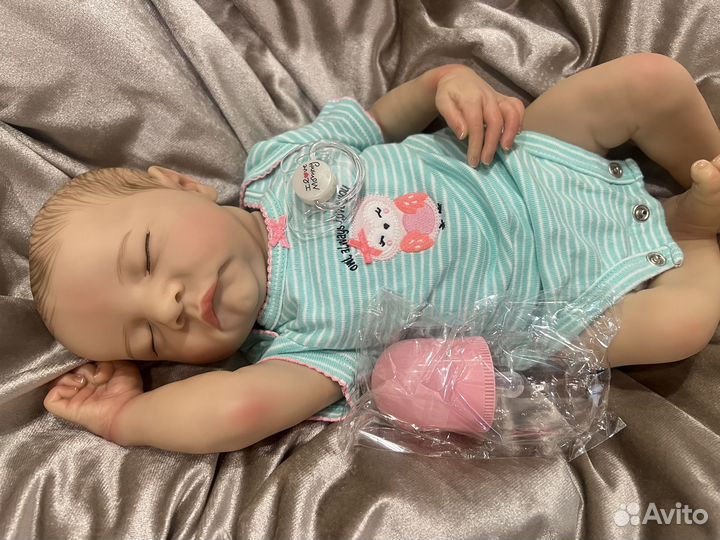 Кукла реборн девочка силикон