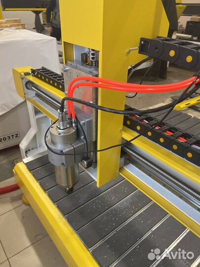 Фрезерный станок с чпу