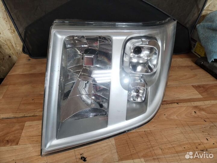 Фары на Ford transit