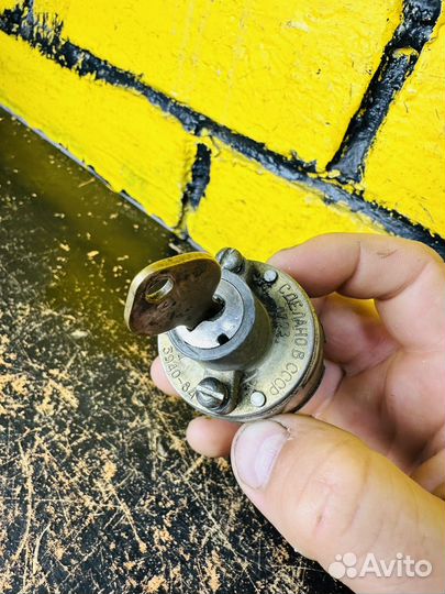 Замок зажигания 12в СССР иж, Урал, Днепр