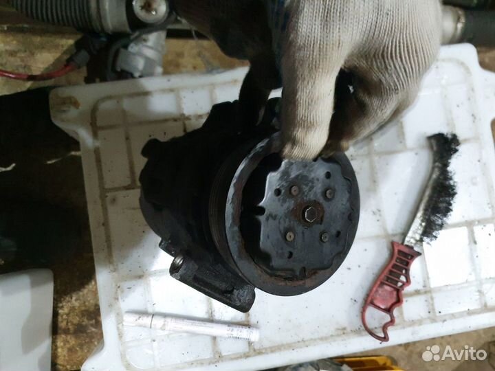 Компрессор кондиционера Мерседес w220 m112