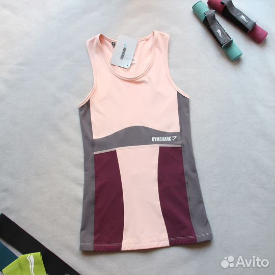 Км Спортивные майки и топы Gymshark