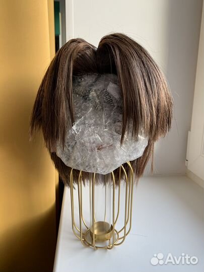 Парик, накладные бакенбарды и усы