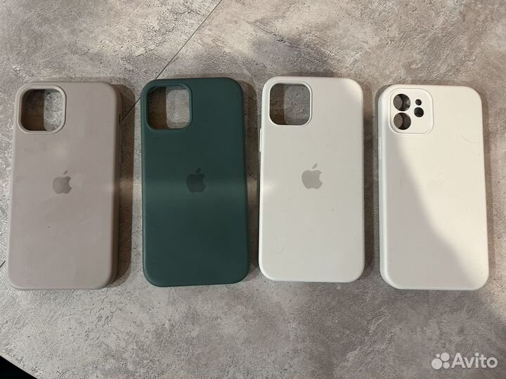 Чехол на iPhone 12