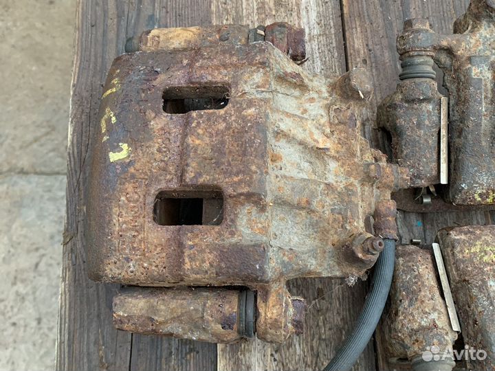 Суппорт передние задние Mazda CX7