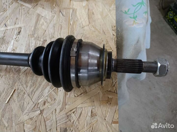 Привод mitsubisi каризма рено логан