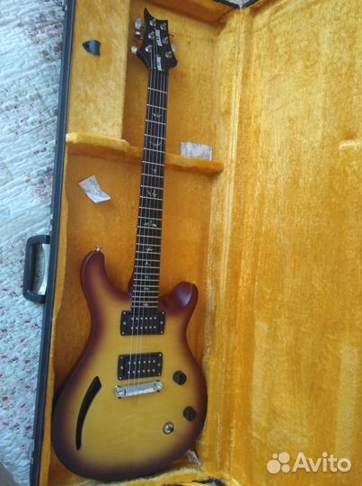 Гитара полуакустика /реплика/ PRS 