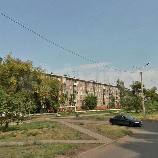 Доля в 3-к. квартире, 58,9 м², 2/5 эт.