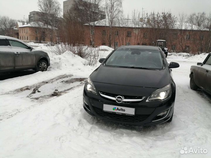 Opel Astra 1.6 AT, 2012, 194 500 км