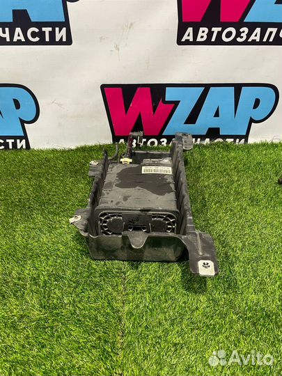 Адсорбер Ford Mustang 6 рест. 2019 JR3C-9E857-B