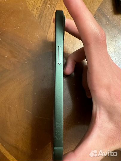iPhone 13