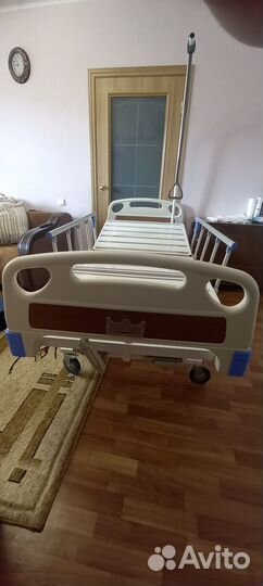 Медицинская кровать для лежачих больных бу