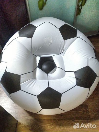 Надувное кресло футбольный мяч