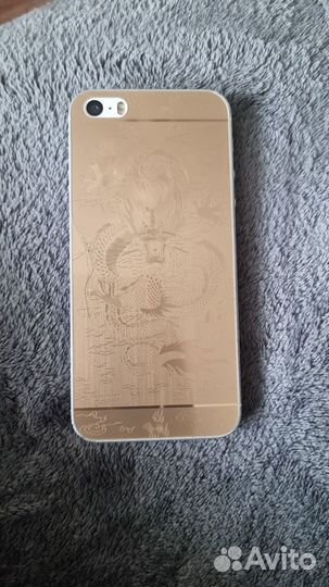 iPhone SE, 32 ГБ