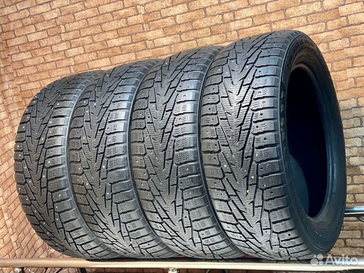 Nokian Hakkapeliitta 7 235/55 R18 104T