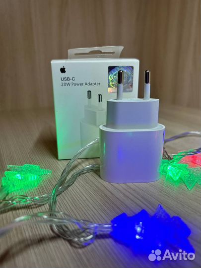 Быстрая зарядка Apple USB-C 20w Power Adapter
