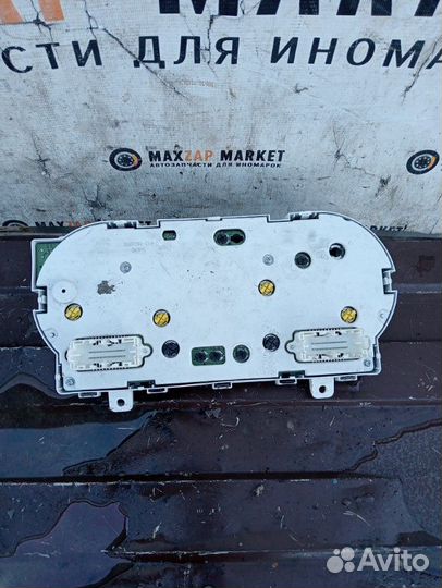 Панель приборов Mitsubishi Outlander 2.4 4G69 2006