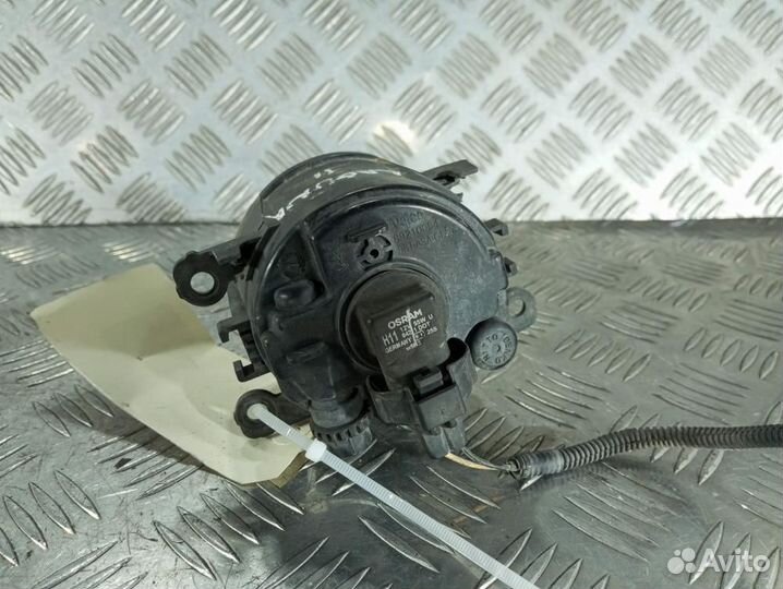 Фара противотуманная правая для Renault Megane 2