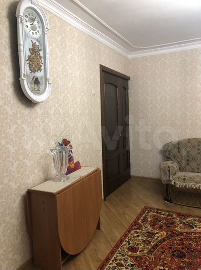 2-к. квартира, 60 м², 2/5 эт.