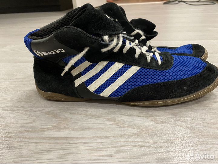 Боксерская форма и обувь