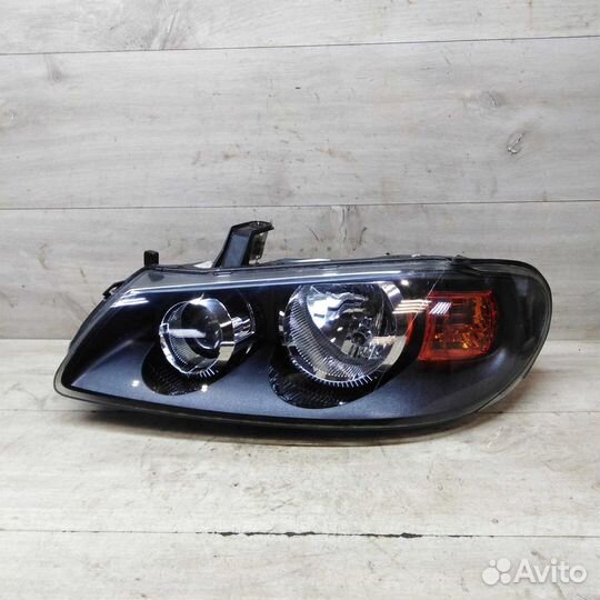 Фара левая Nissan Almera n16 дефект