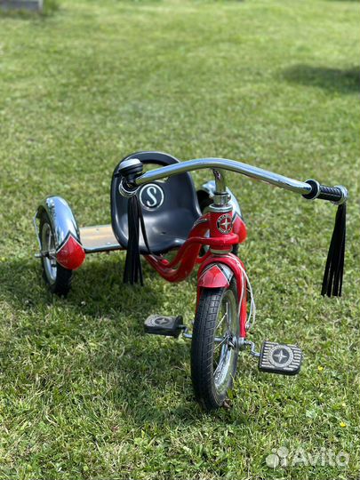 Schwinn roadster trike