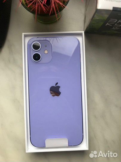 iPhone 12, 64 ГБ