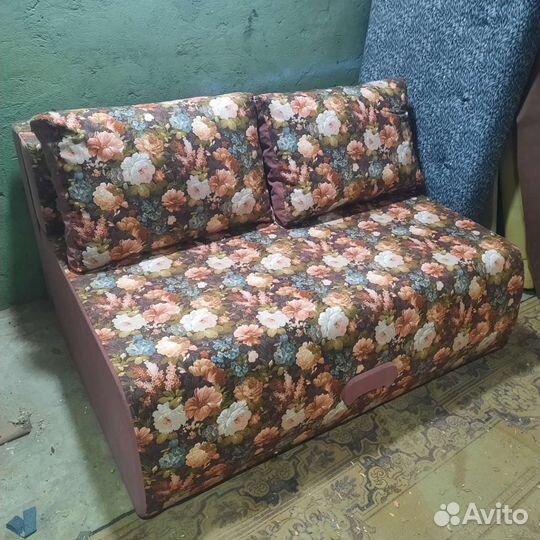 Диван кровать