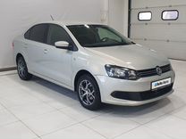 Volkswagen Polo 1.6 AT, 2015, 69 000 км, с пробегом, цена 1 049 900 руб.