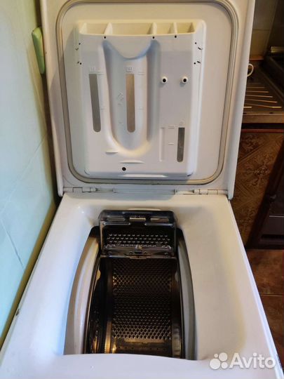 Стиральная машина с вертикальной загрузкой