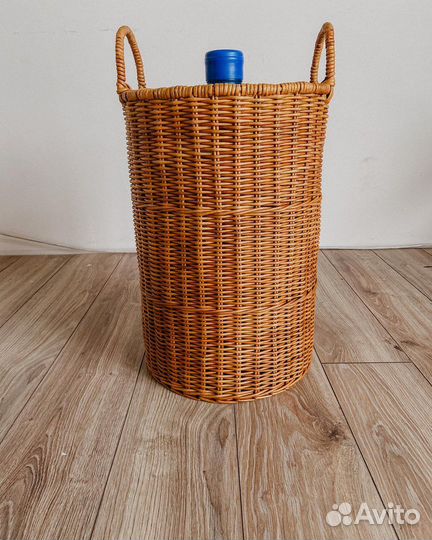 Корзина плетеная