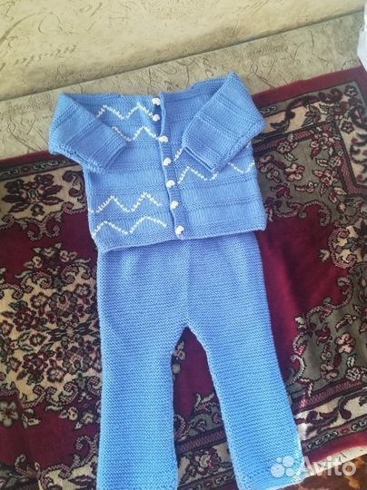 Вязаные детские вещи ручной работы