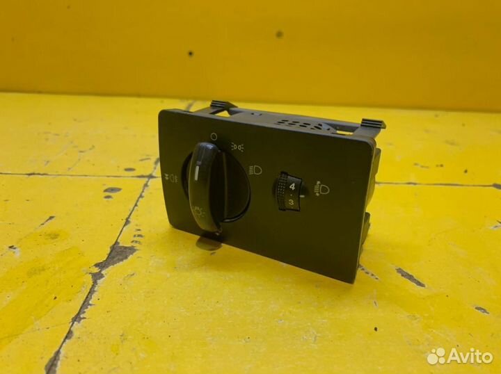 Блок управления светом Ford Fusion 2002-2012