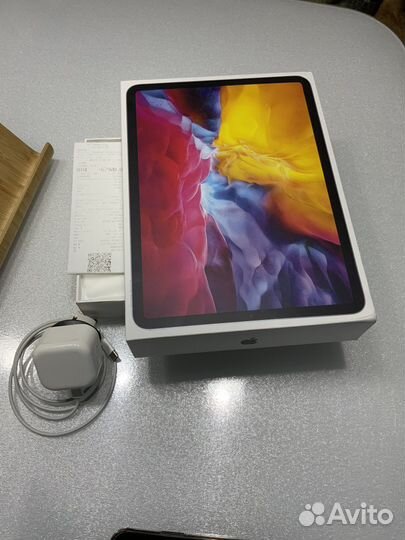 iPad pro 11 (2 поколение) 2020 128Gb wifi