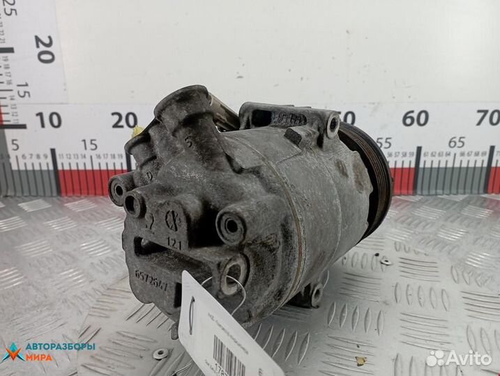 Компрессор кондиционера Opel Zafira Family рест